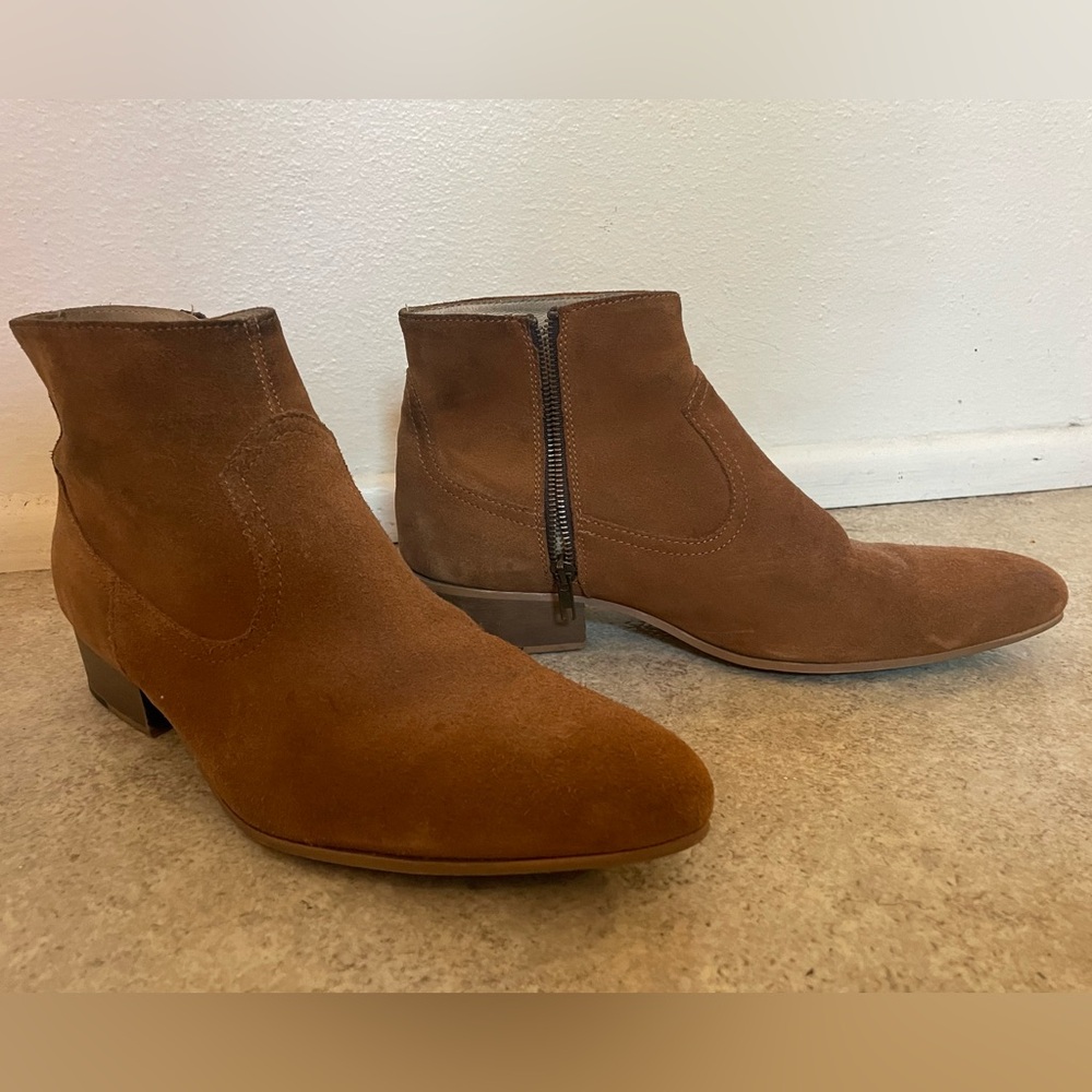 Tan/Camel Kurt Geiger Suede Men’s Boot